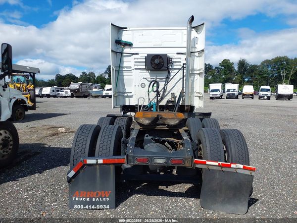 2019 VOLVO VNL