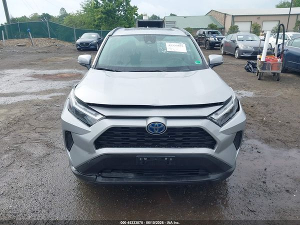 2024 TOYOTA RAV4 HYBRID XLE