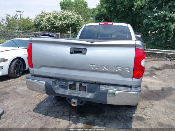 2018 TOYOTA TUNDRA SR5 5.7L V8