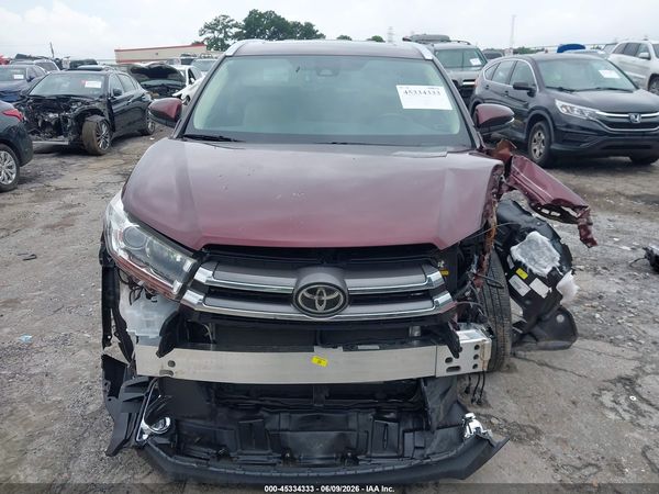 2019 TOYOTA HIGHLANDER LIMITED