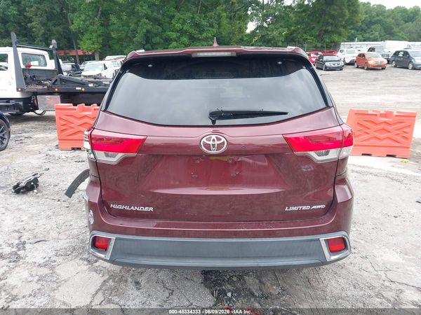 2019 TOYOTA HIGHLANDER LIMITED
