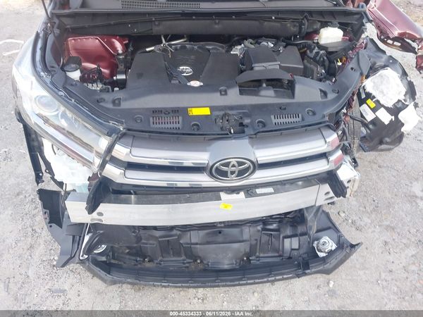 2019 TOYOTA HIGHLANDER LIMITED