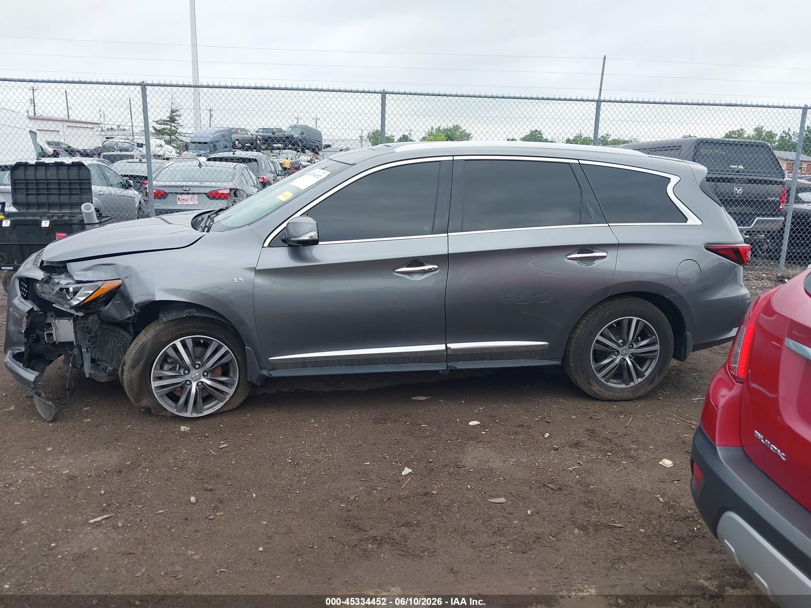 2017 INFINITI QX60