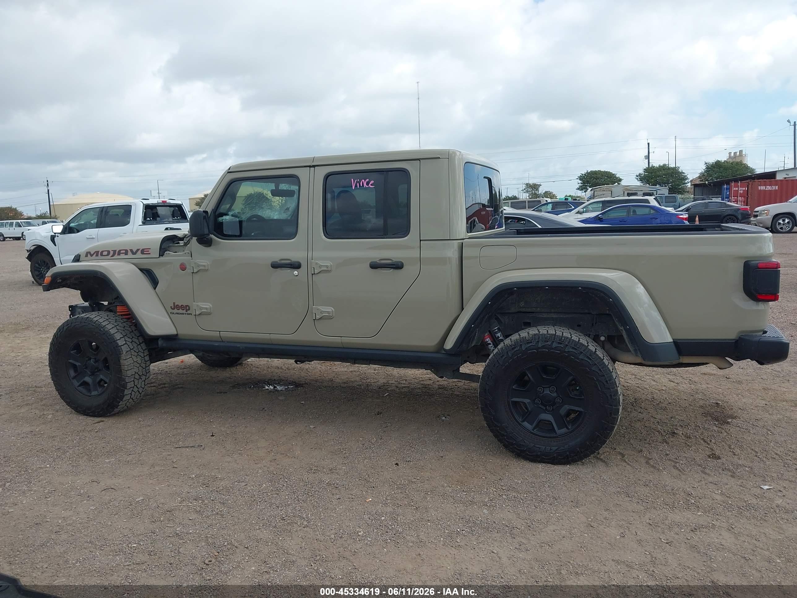 2022 JEEP GLADIATOR MOJAVE 4X4
