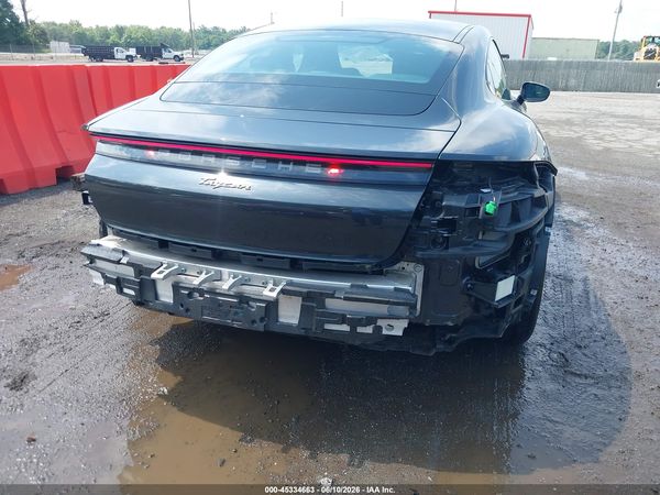 2022 PORSCHE TAYCAN