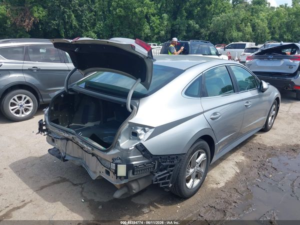 2022 HYUNDAI SONATA SE