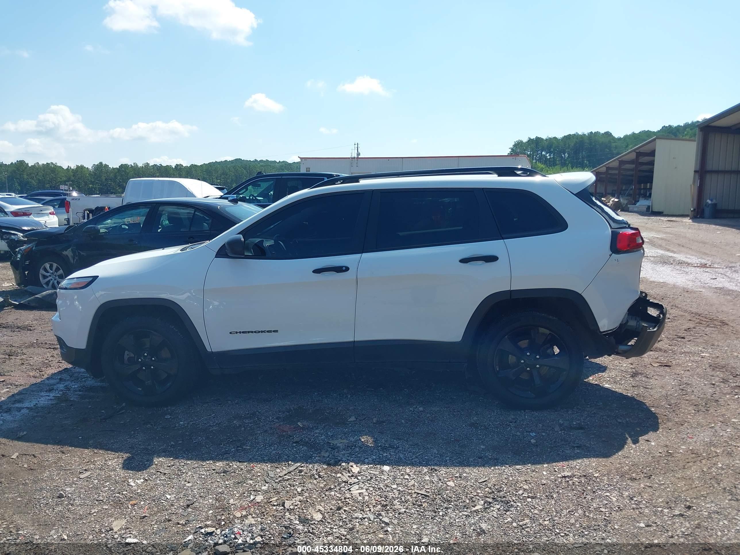 2017 JEEP CHEROKEE ALTITUDE FWD