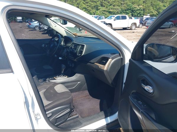 2017 JEEP CHEROKEE ALTITUDE FWD