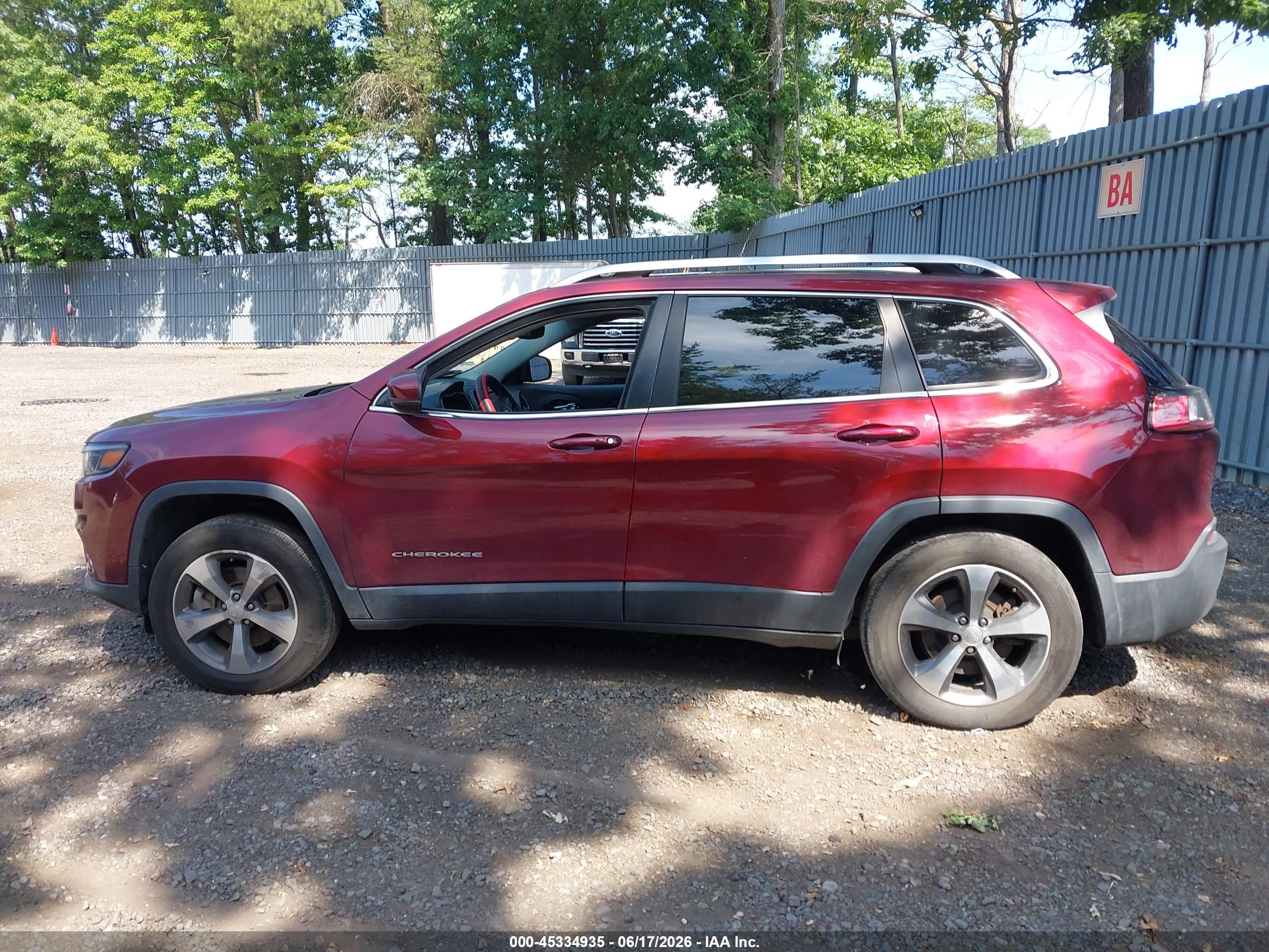 2019 JEEP CHEROKEE LIMITED 4X4