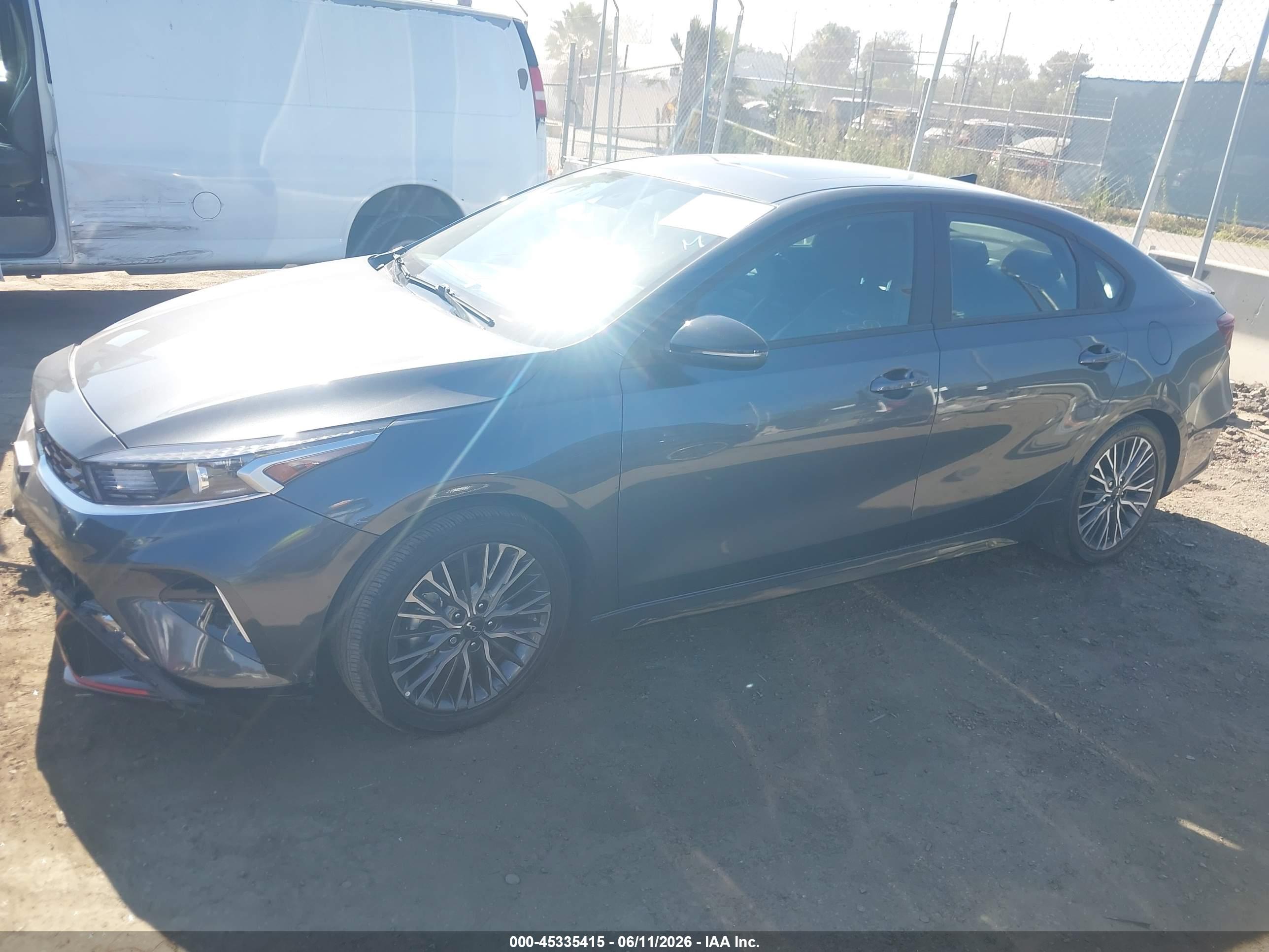 2024 KIA FORTE GT-LINE