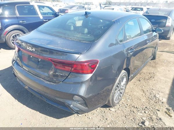 2024 KIA FORTE GT-LINE