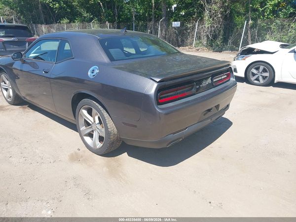 2016 DODGE CHALLENGER SXT