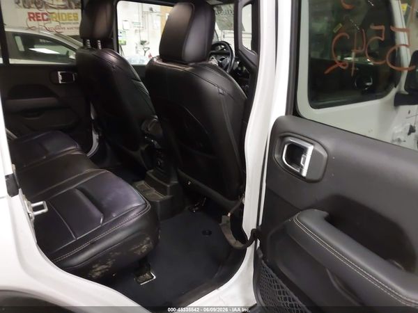 2020 JEEP WRANGLER UNLIMITED SAHARA 4X4