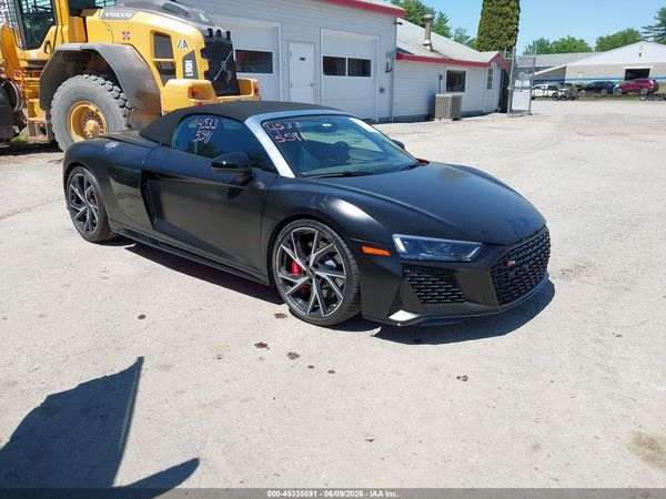 2021 AUDI R8 SPYDER V10 RWD S TRONIC