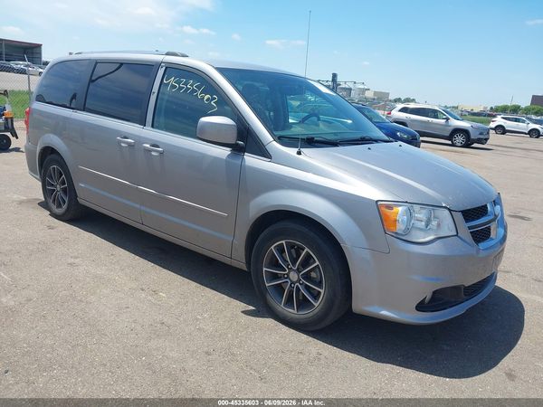2016 DODGE GRAND CARAVAN SXT — I1