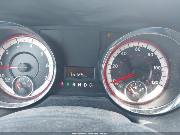 2016 DODGE GRAND CARAVAN SXT — I7
