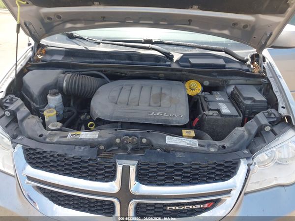 2016 DODGE GRAND CARAVAN SXT — I10