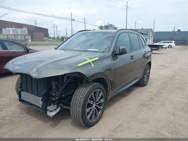 2024 BMW X5 XDRIVE40I
