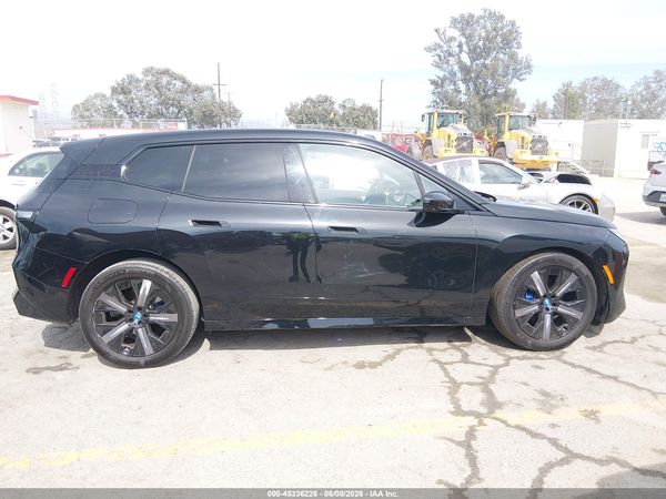 2024 BMW IX XDRIVE50