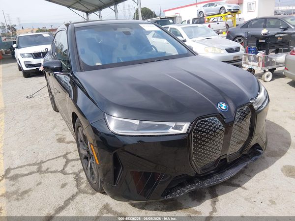 2024 BMW IX XDRIVE50