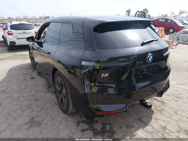 2024 BMW IX XDRIVE50