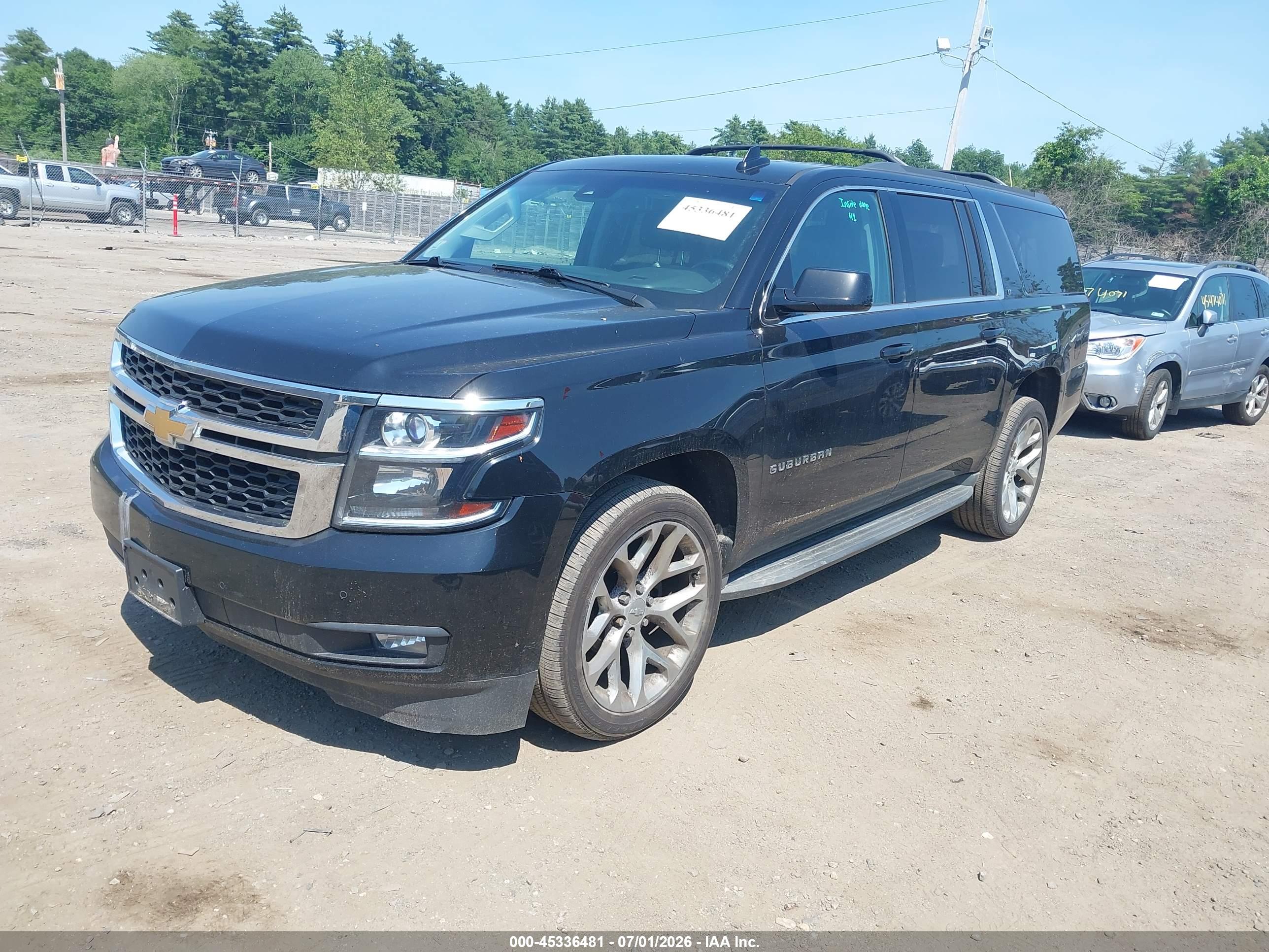 2016 CHEVROLET SUBURBAN LT — I2