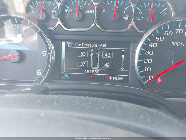 2016 CHEVROLET SUBURBAN LT — I118