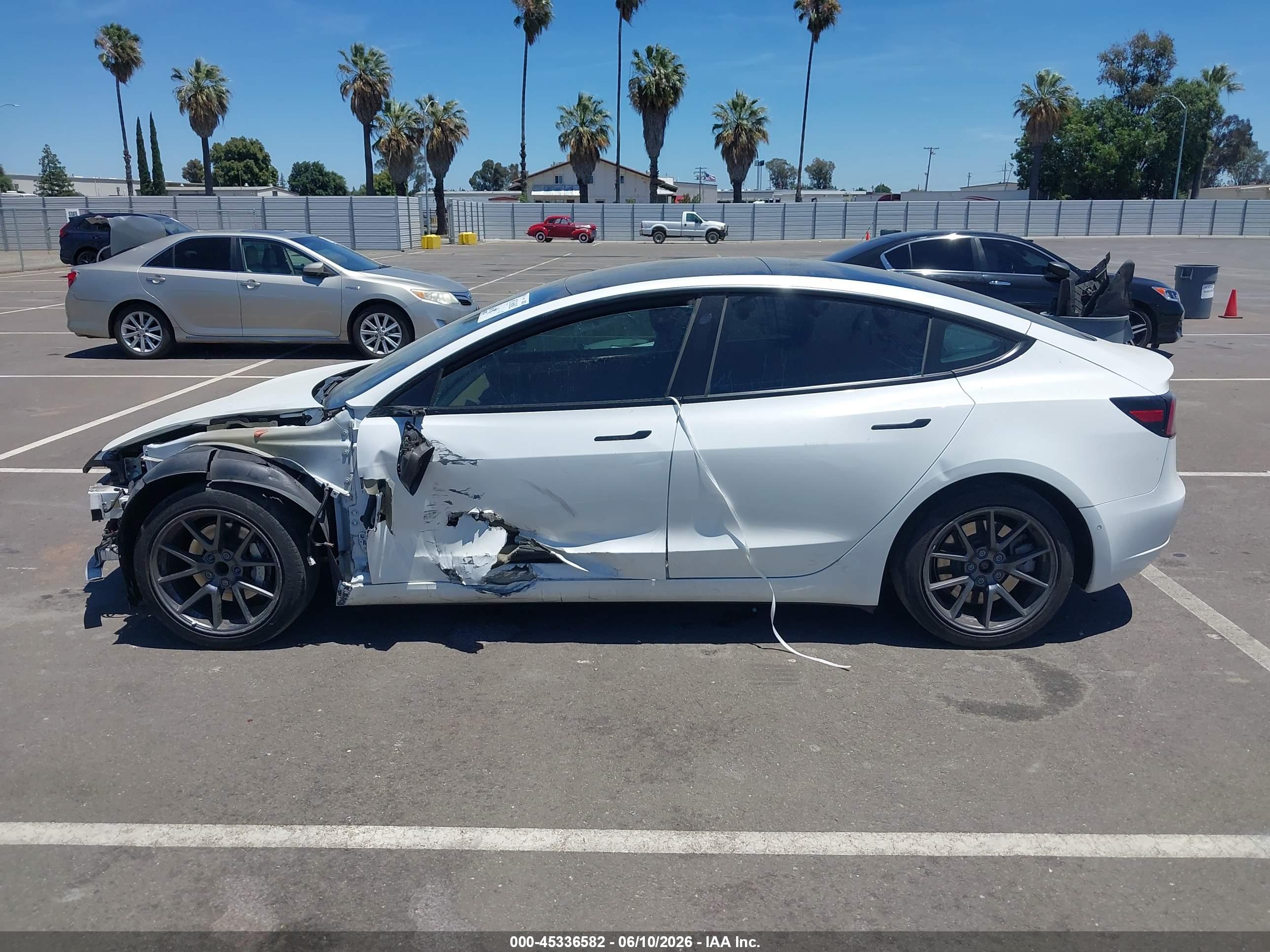 2021 TESLA MODEL 3