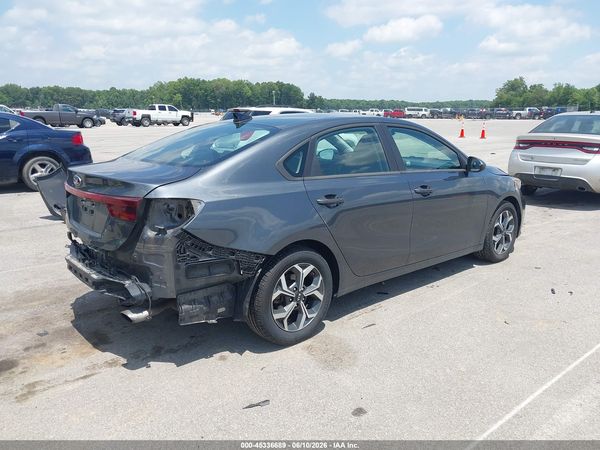 2021 KIA FORTE LXS
