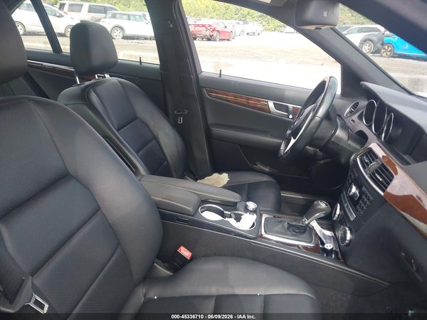 2014 MERCEDES-BENZ C 250 C250