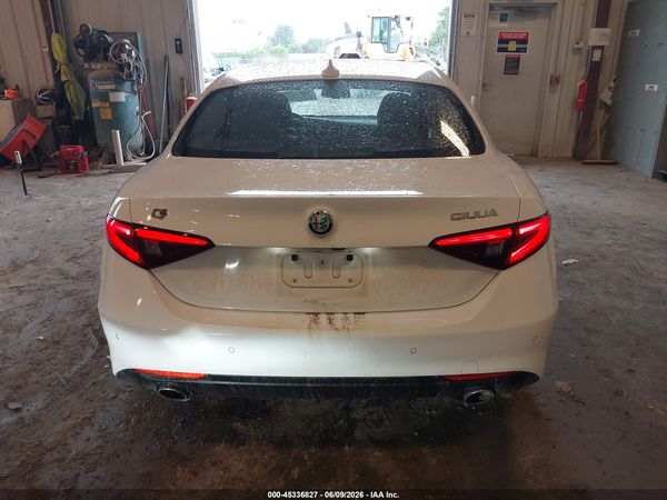 2017 ALFA ROMEO GIULIA AWD