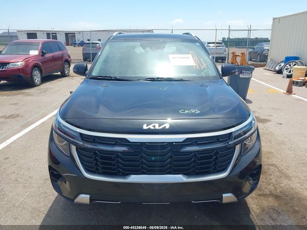 2025 KIA SELTOS EX