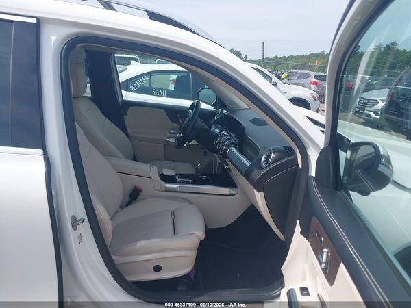 2022 MERCEDES-BENZ GLB 250 4MATIC