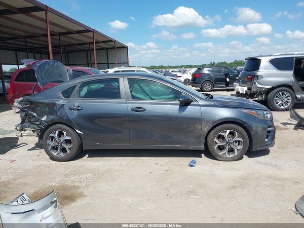 2020 KIA FORTE LXS