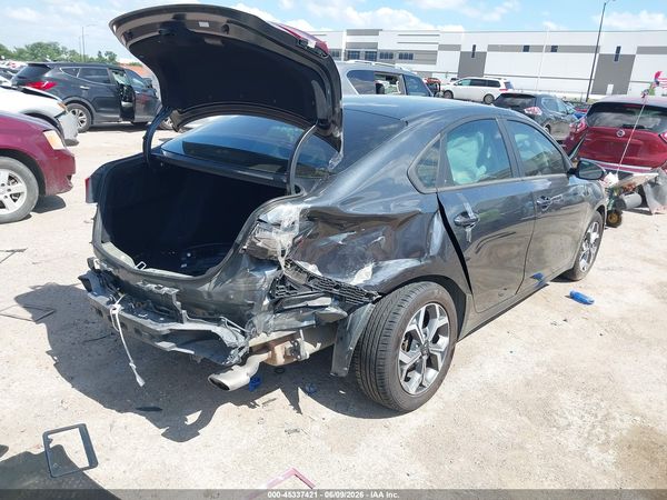 2020 KIA FORTE LXS