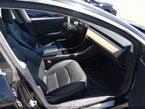2019 TESLA MODEL 3 LONG RANGE/PERFORMANCE