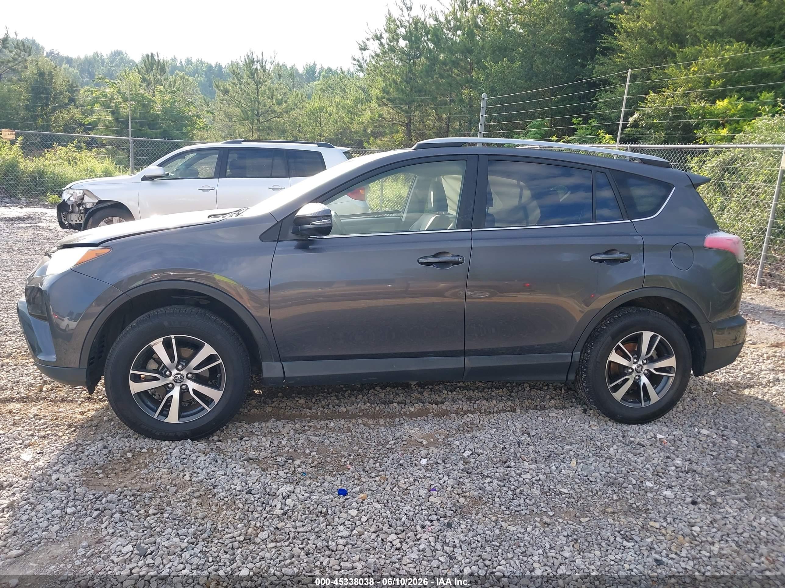 2018 TOYOTA RAV4 XLE