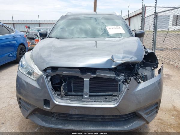 2019 NISSAN KICKS S