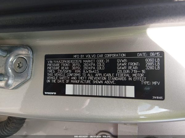 2016 VOLVO XC90 T6 MOMENTUM