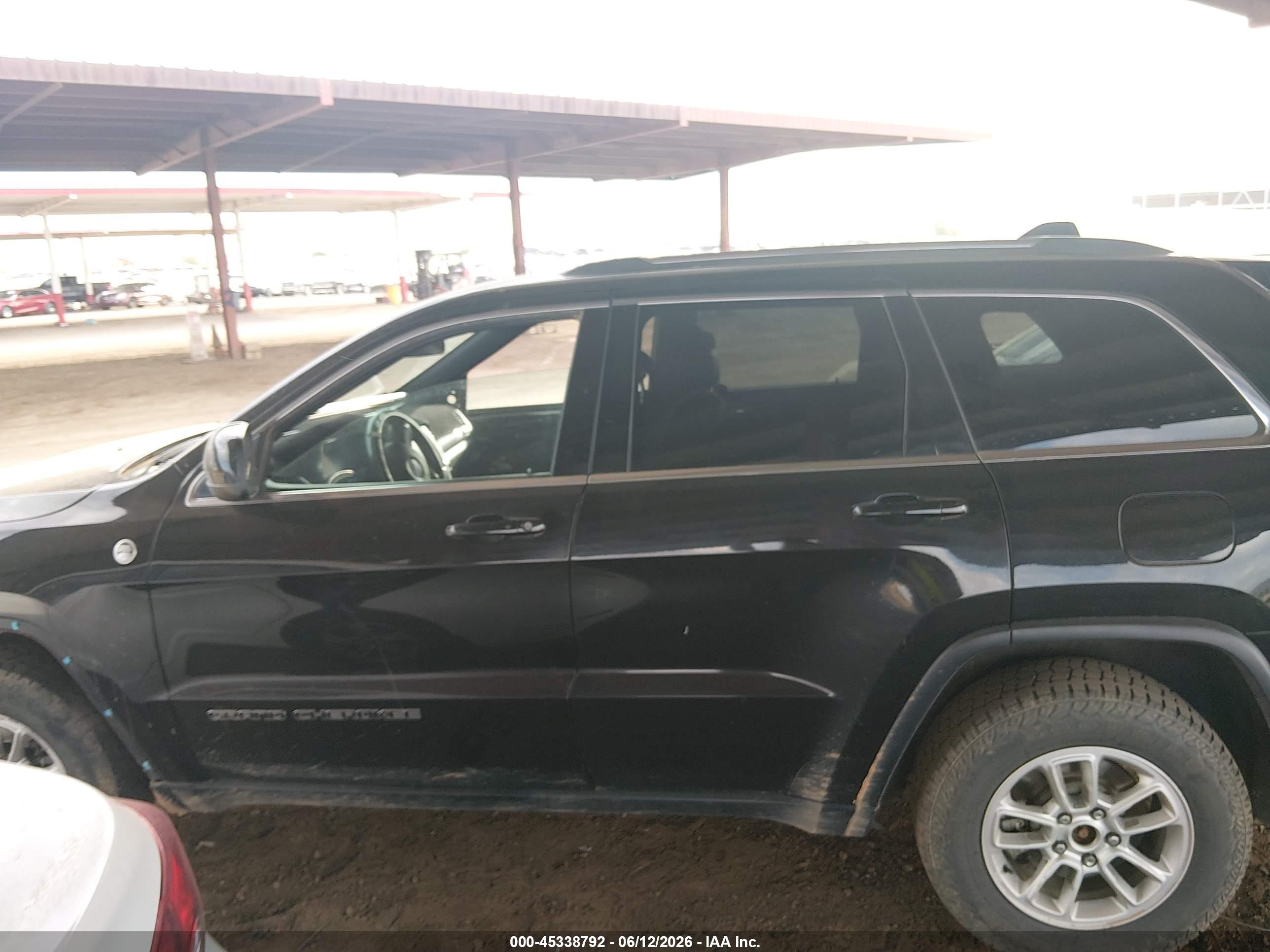 2018 JEEP GRAND CHEROKEE LAREDO E 4X4