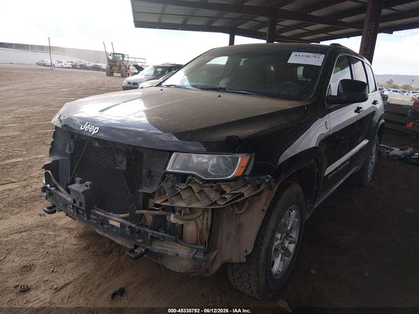 2018 JEEP GRAND CHEROKEE LAREDO E 4X4