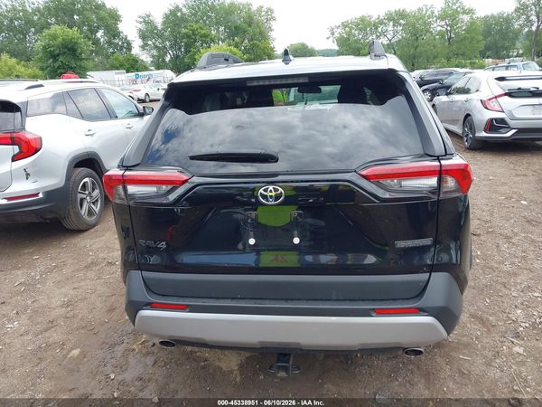 2022 TOYOTA RAV4 ADVENTURE