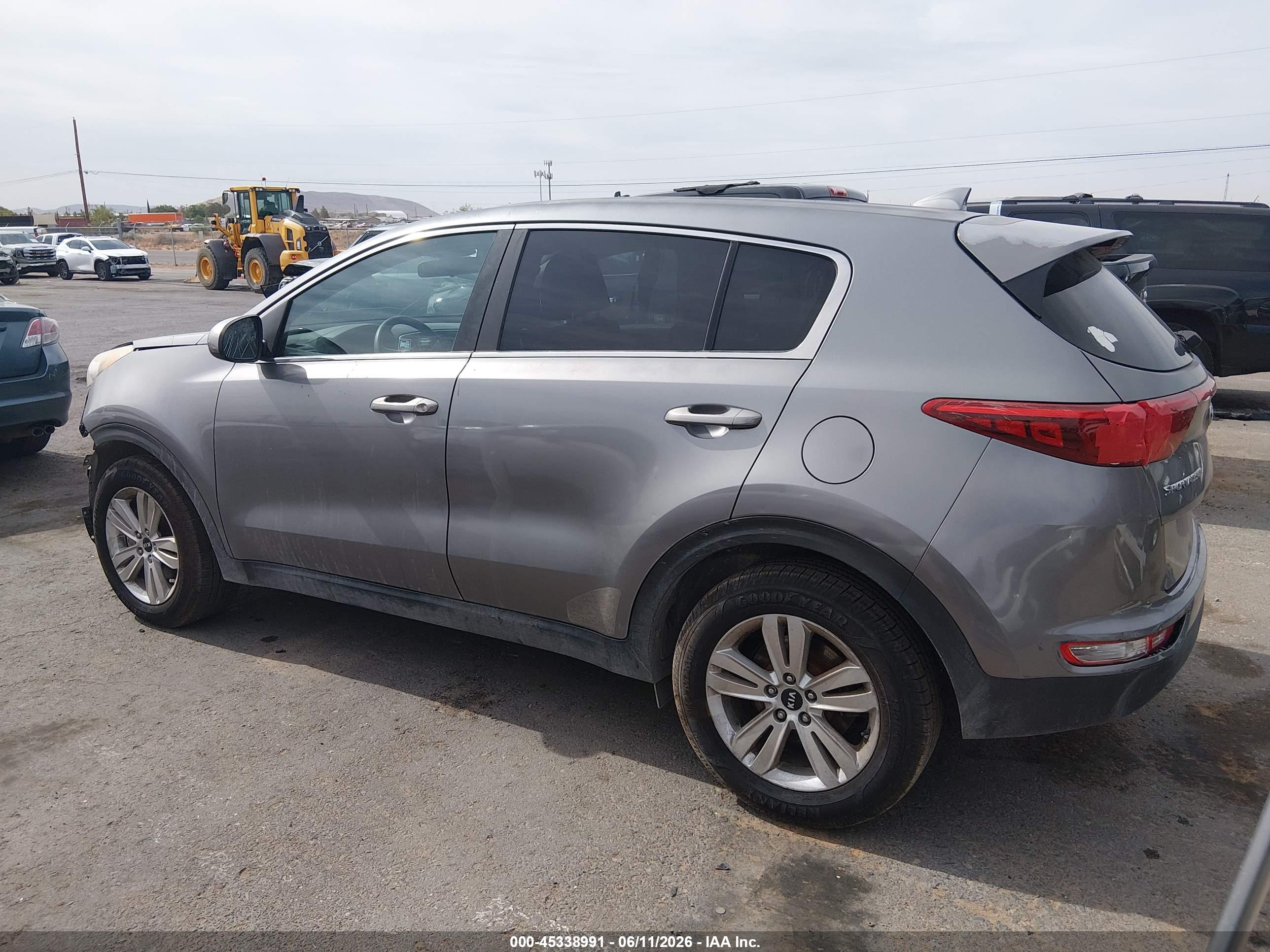 2017 KIA SPORTAGE LX