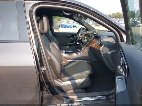 2025 MERCEDES-BENZ GLC 300 4MATIC SUV
