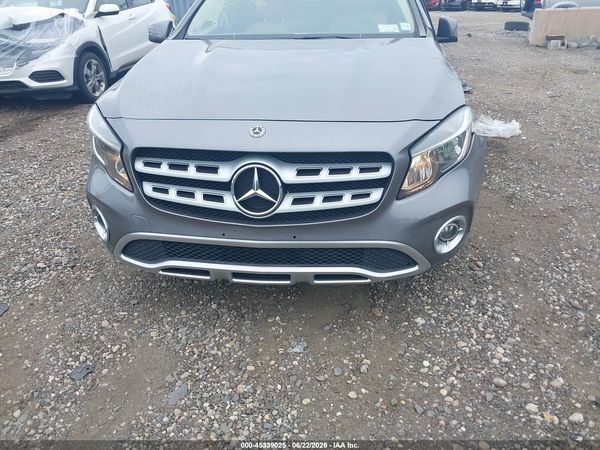 2018 MERCEDES-BENZ GLA 250 4MATIC
