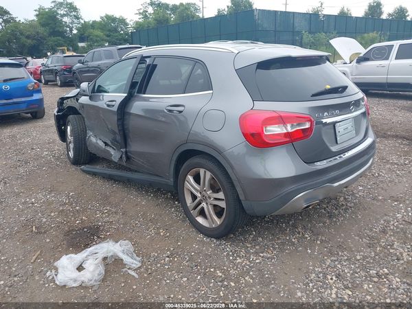 2018 MERCEDES-BENZ GLA 250 4MATIC