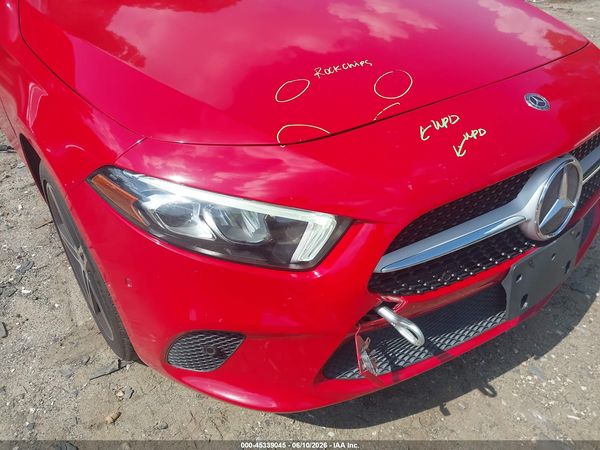 2019 MERCEDES-BENZ A 220 A220