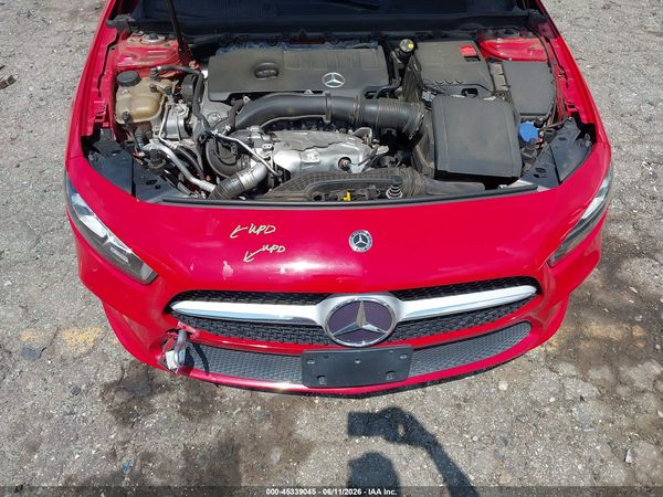 2019 MERCEDES-BENZ A 220 A220