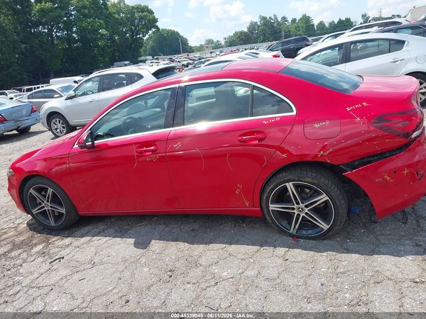 2019 MERCEDES-BENZ A 220 A220