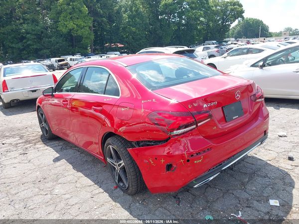 2019 MERCEDES-BENZ A 220 A220